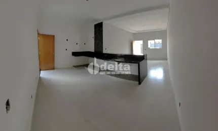Casa residencial disponível para venda no bairro São Jorge em Uberlândia-MG