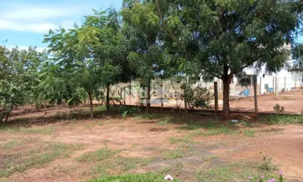 Chácara Residencial disponível para Venda no bairro Área Rural em Uberlândia-MG