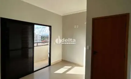 Apartamento residencial disponível para venda no bairro Santa Mônica em Uberlândia - MG