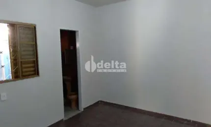 Casa Residencial disponível para venda no bairro Martins em Uberlândia-MG