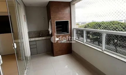 Apartamento disponível para venda no bairro Segismundo Pereira em Uberlândia-MG