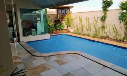 Casa no condomínio Paradiso Ecológico disponível para venda em Uberlândia-MG