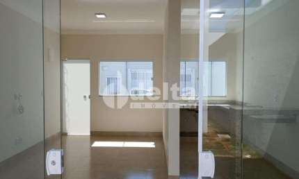 Casa disponível para venda no bairro Granada em Uberlândia-MG
