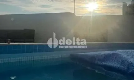 Cobertura disponível para venda no bairro Fundinho em Uberlândia-MG
