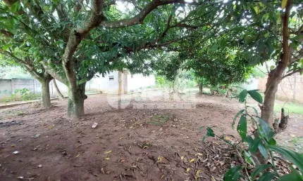 Chácara Residencial disponível para Venda no bairro Morada Nova em Uberlândia-MG
