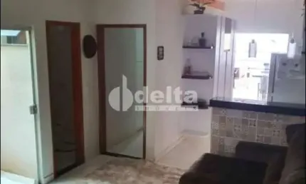 Casa residencial disponível para venda no Bairro Jardim Europa em Uberlândia-MG