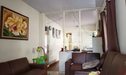 Casa residencial disponível para venda no bairro Cazeca em Uberlândia-MG