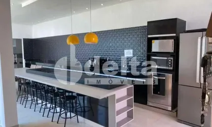 Casa residencial disponível para venda no bairro Jardim Inconfidência em Uberlândia-MG