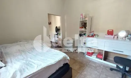 Casa Residencial disponível para venda no bairro Shopping Park em Uberlândia-MG.