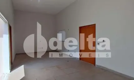 Casa residencial disponível para venda no bairro Laranjeiras em Uberlândia-MG