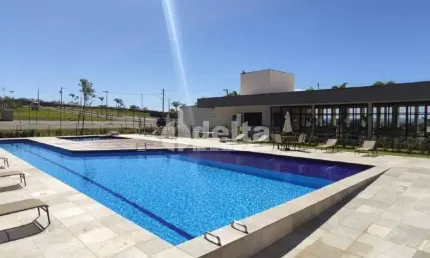 Terreno no condomínio disponível para venda no bairro granja marileusa em uberlândia-mg