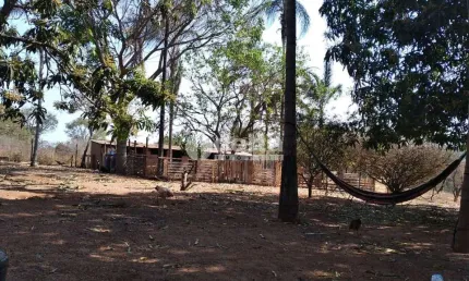 Chácara Residencial disponível para Venda no bairro Área Rural em Uberlândia-MG