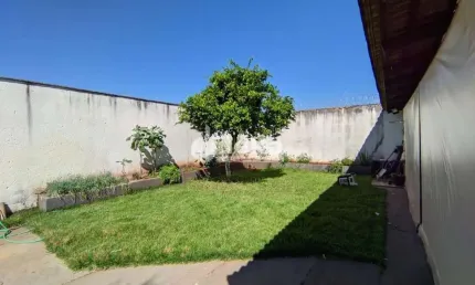 Casa residencial disponível para venda no bairro cidade jardim em uberlândia-mg