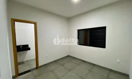 Chácara Residencial disponível para Venda no bairro Área Rural em Uberlândia-MG