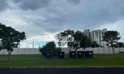 Terreno no Condomínio disponível para venda no bairro Jardim Karaíba em Uberlândia-MG