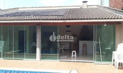 Casa residencial disponível para venda no bairro pampulha em uberlândia - mg