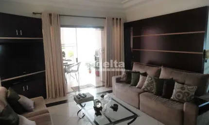 Cobertura  disponível para venda no bairro Saraiva em Uberlândia-MG