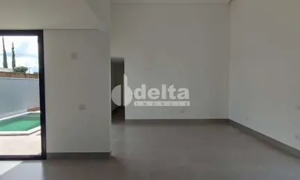 Casa no condomínio Splendido disponível para venda em Uberlândia-MG