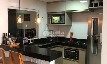 Casa disponível para venda no bairro Novo Mundo em Uberlândia-MG