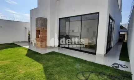 Casa residencial disponível para venda no bairro jardim inconfidência em uberlândia-mg