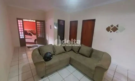 Casa residencial disponível para venda no bairro granada em uberlândia-mg