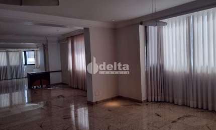 Apartamento disponível para venda no bairro Fundinho em Uberlândia-MG