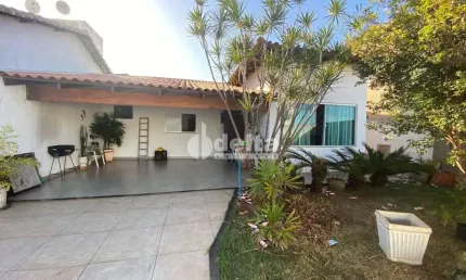 Casa residencial disponível para venda no bairro jardim holanda em uberlândia - mg.