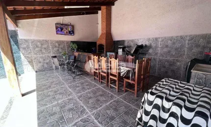 Casa com 4 quartos à venda no Tubalina, Uberlândia 