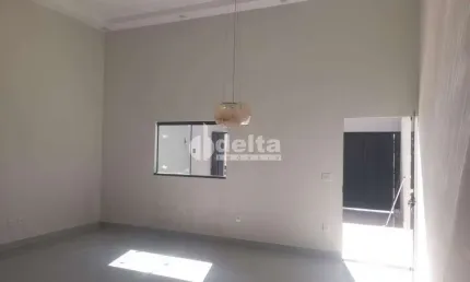 Casa residencial disponível para venda no bairro Vida Nova em Uberlândia-MG