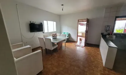 Casa residencial disponível para venda no bairro Pacaembu  em Uberlândia-MG