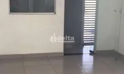 Casa com 3 quartos à venda no Jardim Patrícia, Uberlândia 