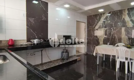 Casa residencial disponível para venda no bairro laranjeiras em uberlândia-mg