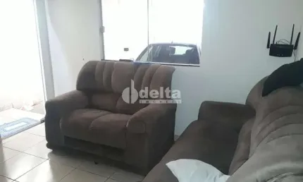Casa residencial disponível para venda no bairro maravilha em uberlândia-mg