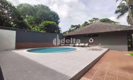 Chácara Residencial disponível para Venda no bairro Copacabana em Uberlândia-MG