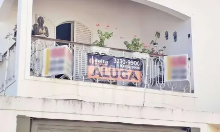 Casa residencial disponível para venda no bairro Centro em Uberlândia-MG