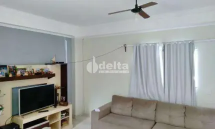 Casa residencial disponível para venda no bairro planalto em uberlândia mg