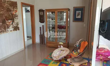 Apartamento disponível para venda no bairro Santa Maria em Uberlândia-MG