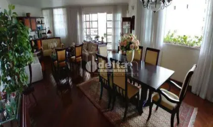 Apartamento disponível para venda no bairro Centro em Uberlândia-MG