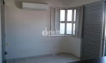Apartamento disponível para Locação e Venda no bairro Lidice Uberlândia-MG
