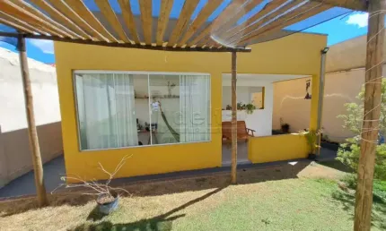Casa residencial  disponível para venda no bairro santa mônica em uberlândia-mg
