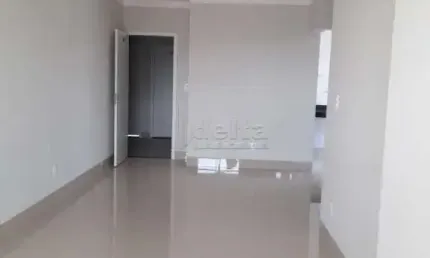 Apartamento disponível para venda no bairro Santa Mônica em Uberlândia-MG