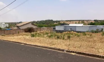 Terreno disponível para venda no bairro shopping park em uberlândia-mg