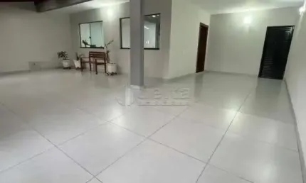 Casa disponível para venda no bairro Jardim Patrícia em Uberlândia MG