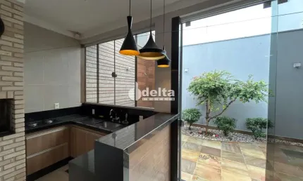 Casa disponível para venda no bairro Presidente Roosevelt em Uberlândia MG