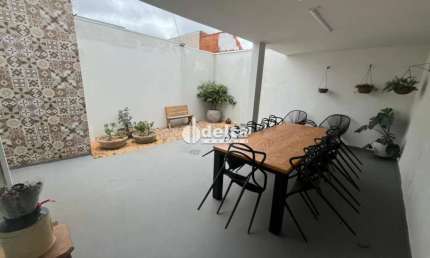 Casa no condomínio Terra Nova 1 disponível para venda em Uberlândia MG