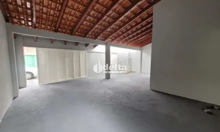 Casa disponível para venda no bairro jardim holanda em uberlândia mg