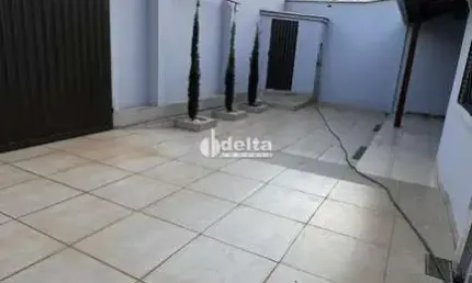 Casa disponível para venda no bairro Morada da Colina em Uberlândia MG