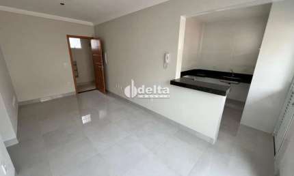 Apartamento disponível para venda no bairro Santa Mônica em Uberlândia-MG