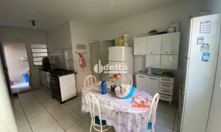 Casa residencial disponível para venda no bairro laranjeiras em uberlândia-mg