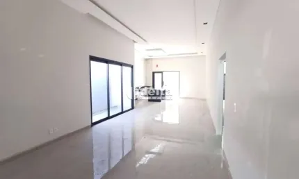 Casa disponível para venda no bairro Novo Mundo em Uberlândia MG